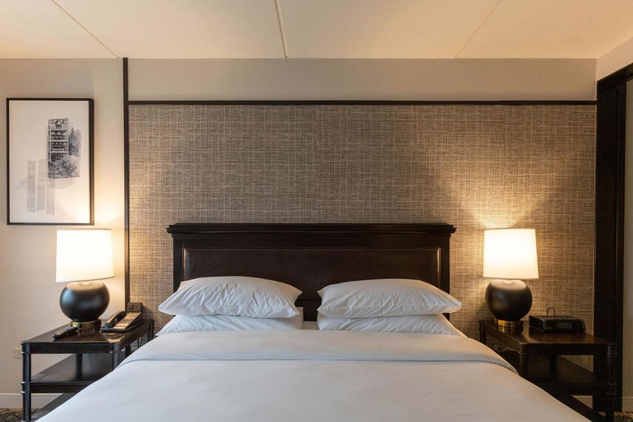 Sheraton Chicago Нортбрук Экстерьер фото