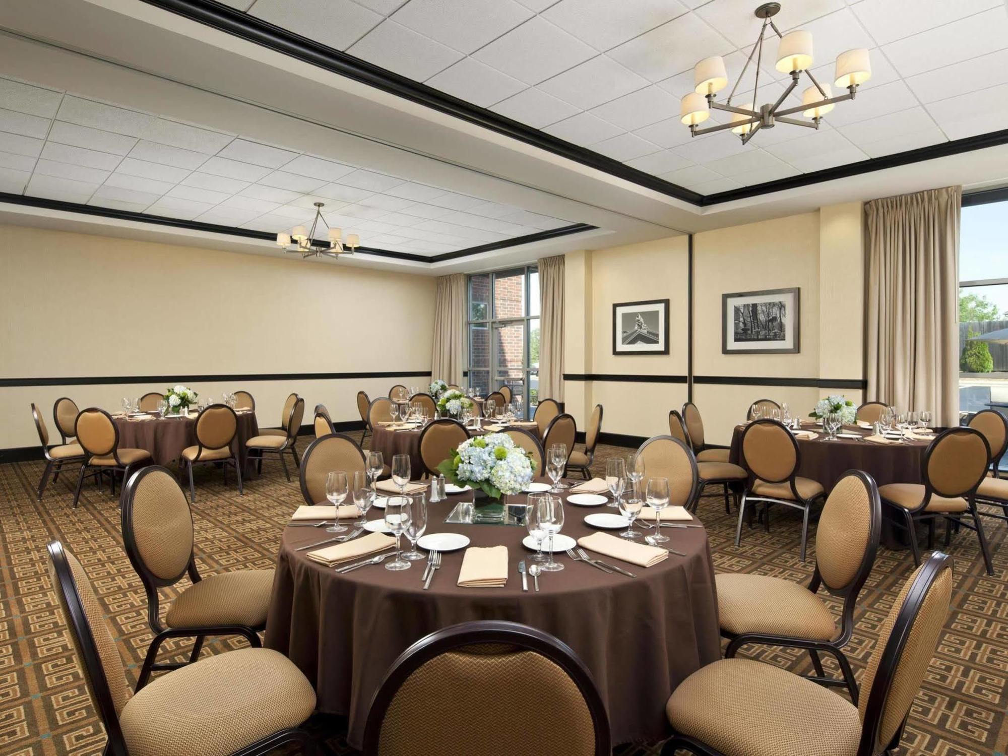 Sheraton Chicago Нортбрук Экстерьер фото